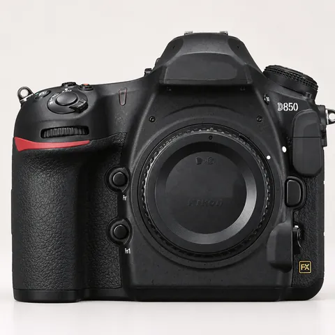 Used Nikon D850